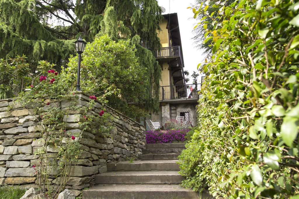 B&B Casa Carla Pinerolo ภายนอก รูปภาพ