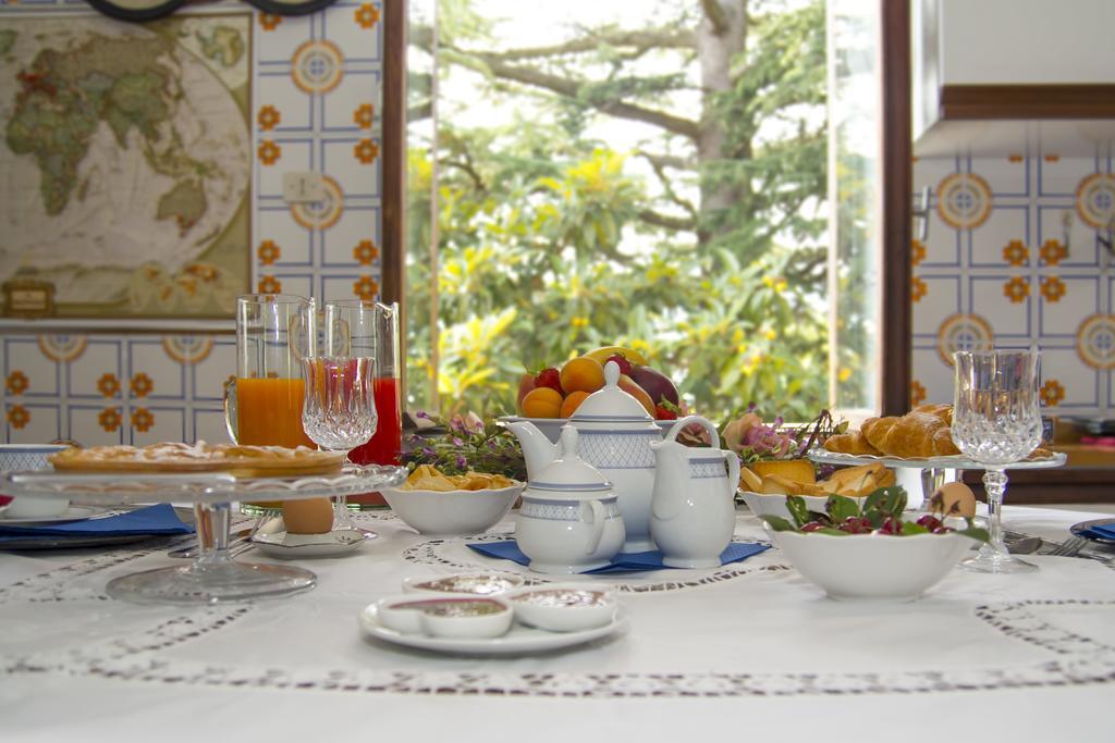 B&B Casa Carla Pinerolo ภายนอก รูปภาพ